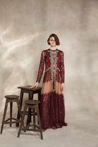 29-Alberta-Ferretti-Pre-Fall-18.thumb.jpg.2a8aab4933a063e192e74310d966b5bd.jpg