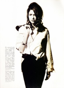 glamour_france_apr_1991_28.thumb.jpg.56de9f8b0a911b1fa3aeeaf8b9fc19ed.jpg