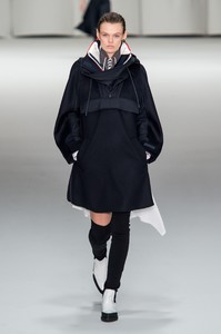 sportmax-rf18-0016.thumb.jpg.36aae1ca0889a0719c9ef0eb39ba5189.jpg