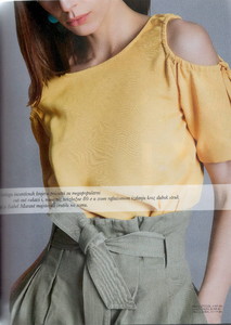 Elle Serbia May 2017 19.JPG