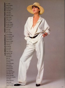 Avedon_Vogue_US_November_1982_10.thumb.jpg.f12d48bf825fe47fbd6f7195d44757a2.jpg
