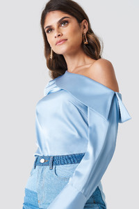 andrea_hedenstedt_one_shoulder_folded_blouse_1520-100080-0047_01a_r1.jpg