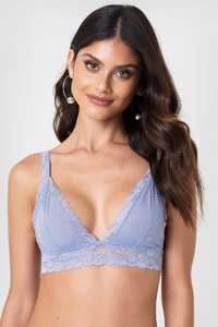 andrea_hedenstedt_wide_strap_triangle_mesh_bra_1520-100072-0003_01a.jpg