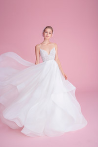 blush-hayley-paige-bridal-fall-2018-style-1853-perri_6.thumb.jpg.67be1f30900c3e2f28124887dbea9691.jpg