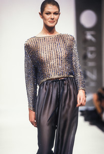 krizia-ss-1994-3.thumb.jpg.a62b80c832769a2411199ebdde56dc6a.jpg