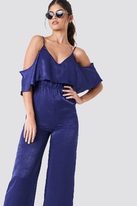 nakd_cold_shoulder_flounce_jumpsuit_1018-001077-0038_03j.jpg