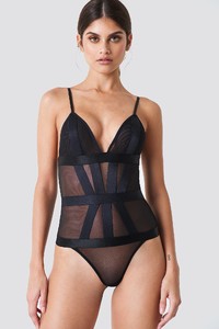ow_intimates_isabel_bodysuit_1531-000029-0002_02j.jpg