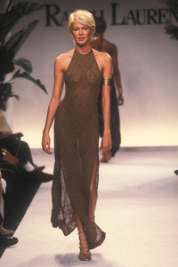 ralph-lauren-ss-1997-16.thumb.jpg.a762460f7554c709542fd3ae45d9c0fd.jpg