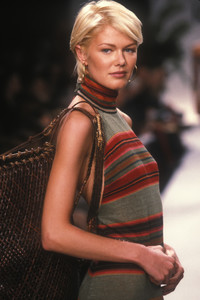 ralph-lauren-ss-1997-4.thumb.jpg.f2b015492454f8b59df1b5b783dff928.jpg