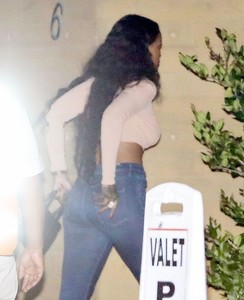 rihanna-at-nobu-in-malibu-07-11-2018-0.jpg