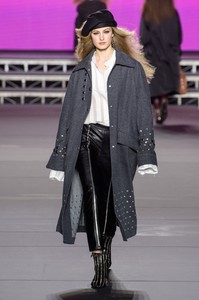 rykiel-rf18-2207.thumb.jpg.8b3df7a4562180680d5e896b6eda6e03.jpg