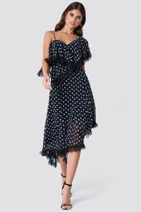 trendyol_dot_midi_dress_1494-000716-0002_04c.jpg