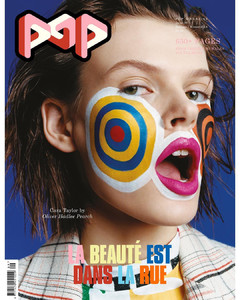 1-CARA_POP_29_AUTUMN_WINTER_2018_OLIVER_HADLEE_PEARCH-COVER.thumb.jpg.fefdfb8b0bf1c7c301543bf453fd11bb.jpg