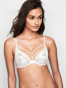 GIZELE V517354_OM_F.jpg