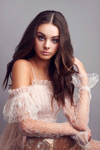 Meika-Woollard-Marissa-Alden-Melbourne-fashion-photographer-8.thumb.jpg.670d1e5c951a86aab87d49b75582aa6d.jpg
