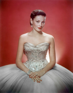 kinopoisk.ru-Gene-Tierney-2295991.jpg