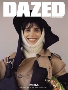 1234320768_DazedMagazineOctober2018.thumb.jpg.2bb6aebce2c4b6b06c4810cf0776ac7d.jpg