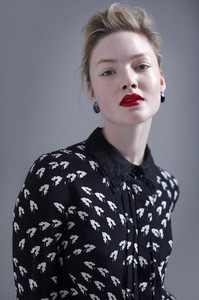 402full-holliday-grainger (3).jpg