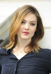 716full-holliday-grainger.jpg