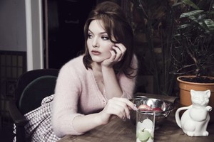 750full-holliday-grainger.jpg