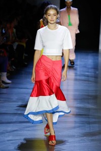 Gigi Hadid Prabal Gurung Spring 2019 RTW NYFW.jpg