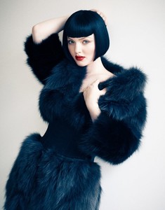 740full-holliday-grainger (4).jpg