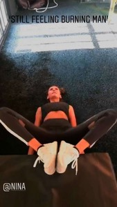 Nina-Dobrev-Working-out_-Instagram--03-662x1175.jpg