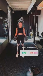 Nina-Dobrev-Working-out_-Instagram--06-662x1175.jpg