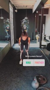 Nina-Dobrev-Working-out_-Instagram--07-662x1175.jpg