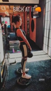 Nina-Dobrev-Working-out_-Instagram--08-662x1175.jpg