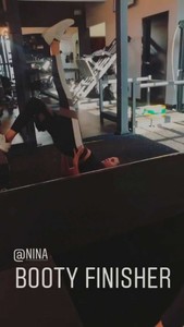 Nina-Dobrev-Working-out_-Instagram--16-662x1175.jpg