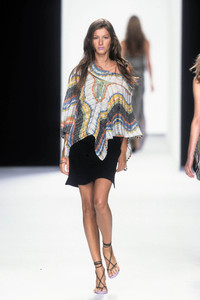 missoni-ss-2000-5.thumb.jpg.58cd06d21c85fdc59a1a94b030ce062e.jpg