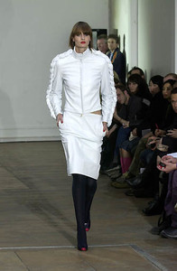 404466321_OscarSuleymanFW2001PFW1.thumb.jpg.0b59924efb93fbc5106f7c5f00493cb3.jpg