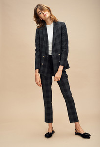 Claudie_02P1H18-100_H_4.jpg