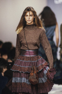 daniel-hechter-fw-1990-5.thumb.JPEG.4749d25c41d96c5e89f976ee7f3b16e3.JPEG
