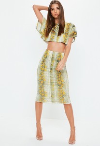 cream-snake-printed-cropped-t-shirt (1).jpg