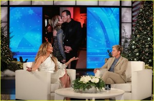 jennifer-lopez-ellen-november-2018l-02.jpg