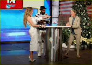 jennifer-lopez-ellen-november-2018l-05.jpg