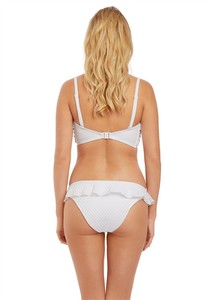 FREYA-SWIM-BOHEMIA-WHITE-UW-BANDEAU-BIKINI-TOP-AS2971-RIO-BRIEF-WITH-RUFFLE-AS2974-B1-TRADE-3000-AW18.thumb.jpg.31343868e30a954a2018feef05cabdc0.jpg