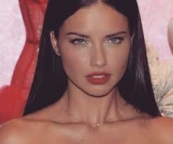 Aurora Dawn's avatar