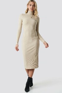 anna_nooshin_x_nakd_high_neck_ribbed_dress_1602-000019-0017_01c.jpg