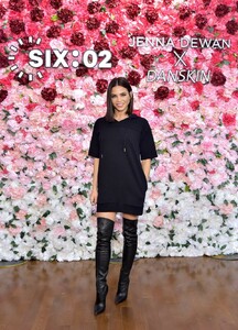 jenna-dewan-at-jenna-dewan-x-danskin-capsule-launch-event-in-los-angeles-12-06-2018-7.jpg