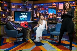 jennifer-lopez-leah-remini-wwhl-03.JPG