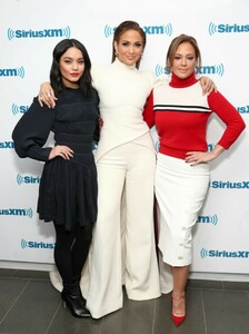 jennifer-lopez-vanessa-hudgens-and-leah-remini-siriusxm-s-town-hall-in-nyc-12-12-2018-12.jpg