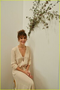 nikki-reed-pop-up-store-02.jpg