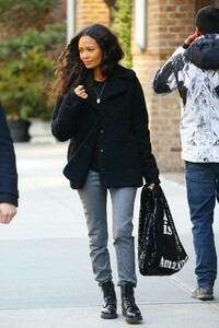 thandie-newton-street-style-12-19-2018-0.jpg