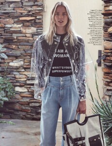 Elle Italia N.1 - 19 Gennaio 2019-18.jpg