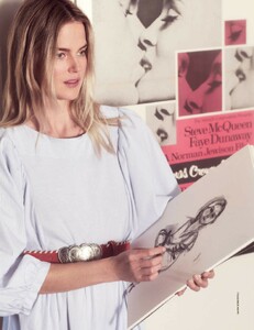 Elle Italia N.1 - 19 Gennaio 2019-23.jpg