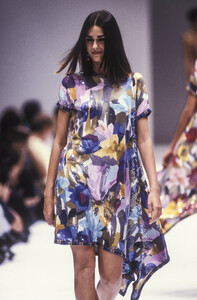 611095664_Missoni1991WomenRTW66.thumb.jpg.9582a867dcafca107940dc342ba7e29f.jpg