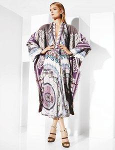 Saks_Fifth_Avenue_Spring_Summer_2015_05.thumb.png.b25dc1cb8a0c68e672496c80cfef0550.png